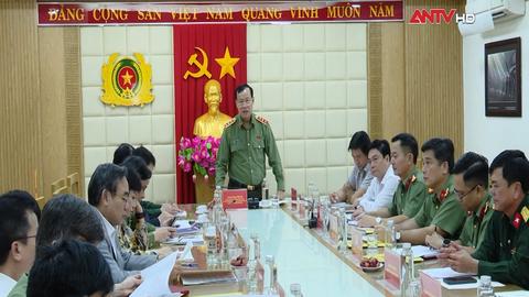 Thượng tướng Lê Tấn Tới làm việc tại Khánh Hòa