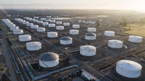 Giá dầu tăng do lo ngại về gián đoạn nguồn cung