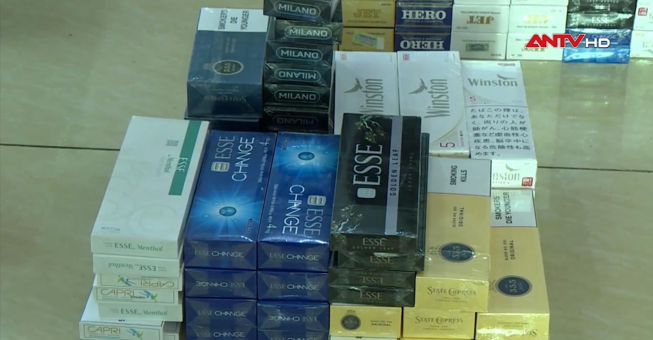 Tạm giữ hình sự 4 đối tượng kinh doanh thuốc lá lậu Tạm giữ hình sự 4 đối tượng kinh doanh thuốc lá lậu