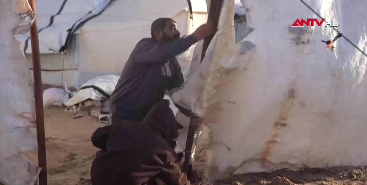 Giá rét đe dọa cuộc sống người dân Palestine Giá rét đe dọa cuộc sống người dân Palestine