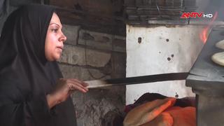 Phụ nữ Gaza và cuộc chiến mưu sinh bên lò nướng bánh mì