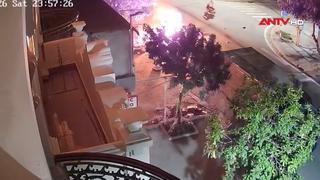 Xe máy bốc cháy sau va chạm khiến 1 người tử vong