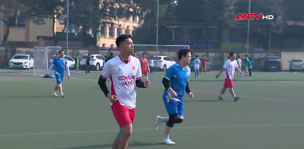 Giải bóng đá chào mừng Đại hội XIV của Đảng