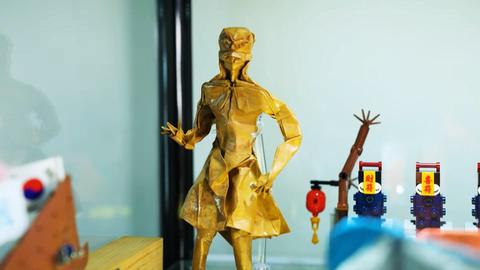 Nghệ nhân xếp giấy Origami ở Singapore