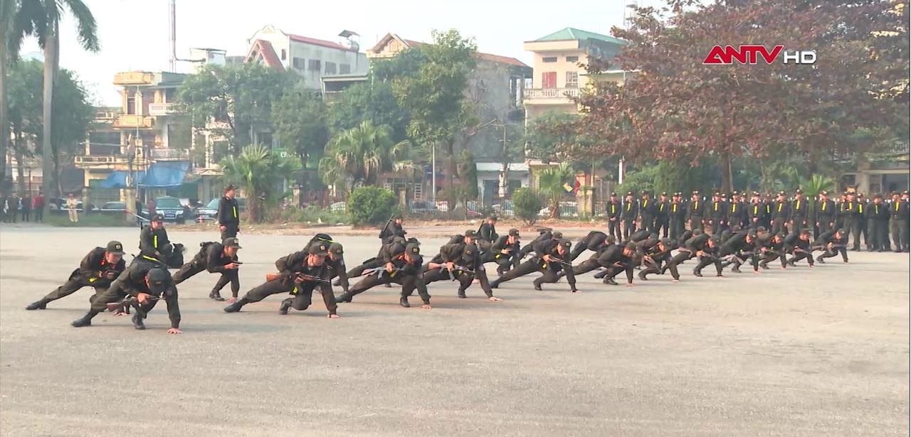 Rèn luyện lực lượng tinh nhuệ, bảo vệ an toàn Đại hội XIV của Đảng