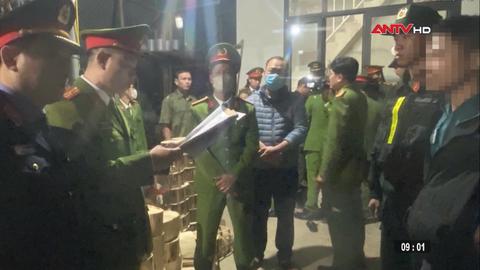 Khởi tố 2 bị can vô cớ đánh người đến thương tích nặng