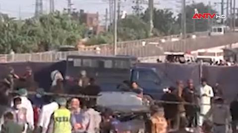 Đánh bom nhằm vào xe cảnh sát Pakistan