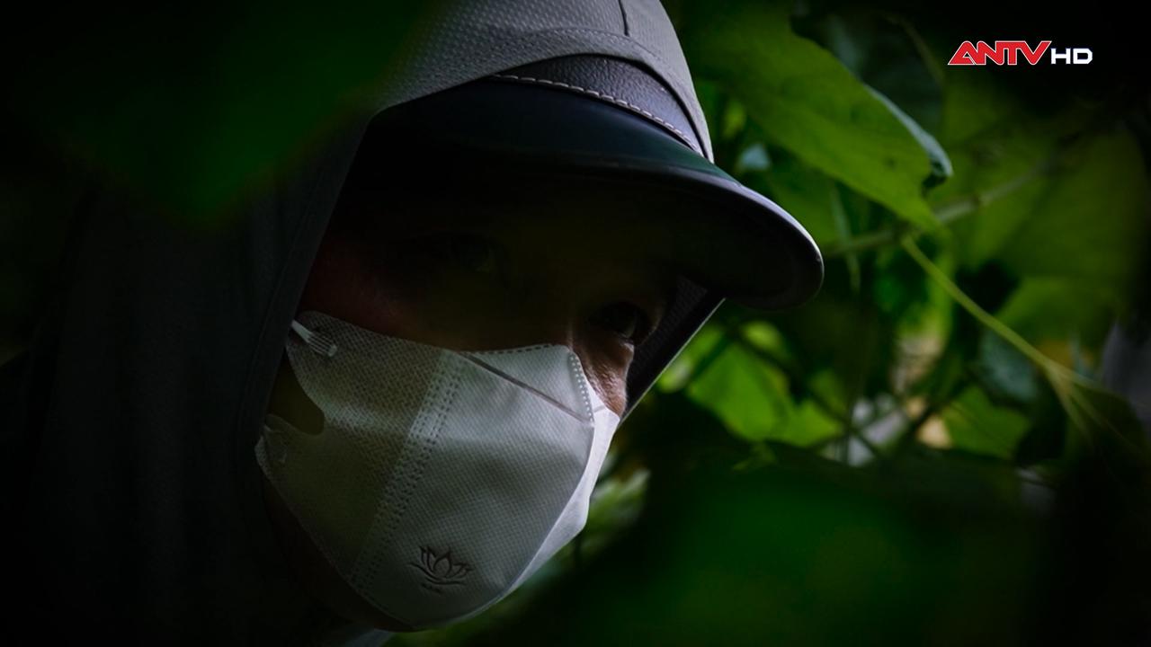 Ân nhân trong bóng tối