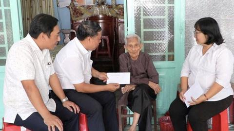 Hơn 5,88 triệu người được tặng quà nhân dịp Đại hội XIV của Đảng và Tết Bính Ngọ