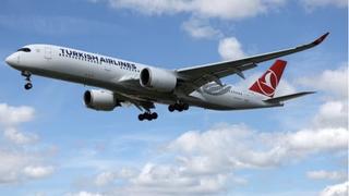 Máy bay Turkish Airlines hạ cánh khẩn cấp tại Tây Ban Nha