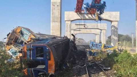 Thái Lan: Hủy hợp đồng với nhà thầu xây dựng sau các vụ sập cần cẩu