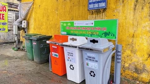 Hà Nội siết chặt hơn quy định phân loại rác