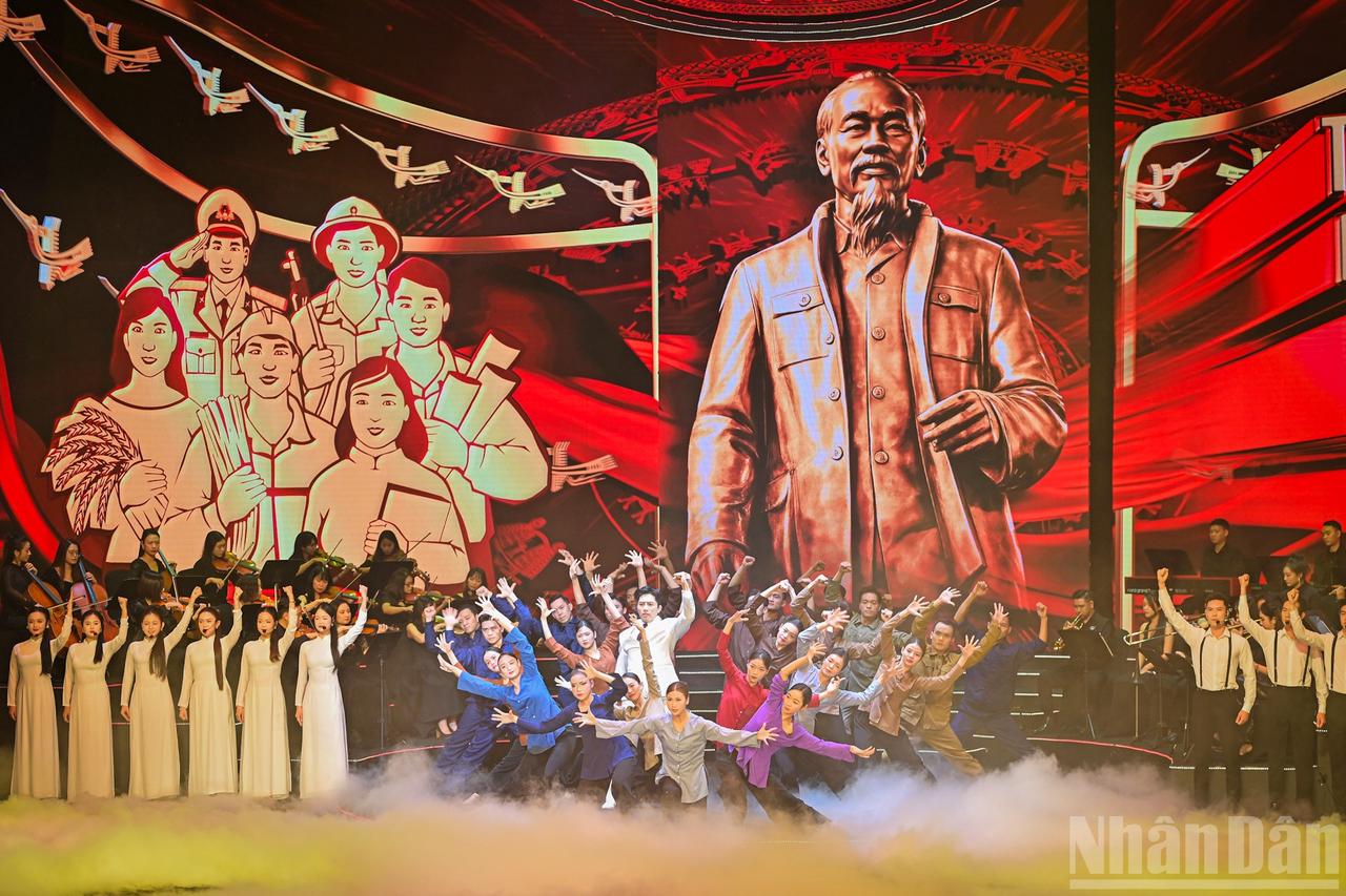 Ca khúc “Thưa Đảng” - Niềm tin và lòng biết ơn của thế hệ trẻ dành cho Đảng, đất nước