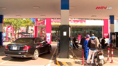 Đề xuất doanh nghiệp được tự quyết giá bán lẻ xăng dầu