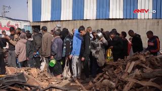 Người dân Gaza vật lộn sinh tồn trong giá lạnh