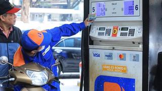 Giá xăng, dầu cùng tăng