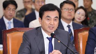 Bộ trưởng Quốc phòng Hàn Quốc thăm Nhật Bản