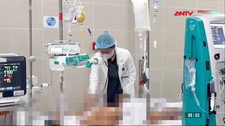 Điều tra vụ nghi ngộ độc rượu làm 2 người tử vong tại Đồng Tháp