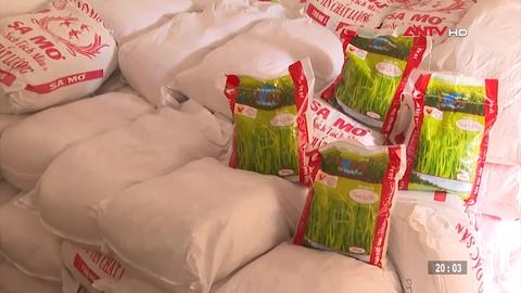 Triệt phá đường dây sản xuất, buôn bán gạo giả nhãn hiệu 