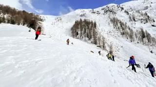 Lở tuyết ở Italia, năm người leo núi thiệt mạng 