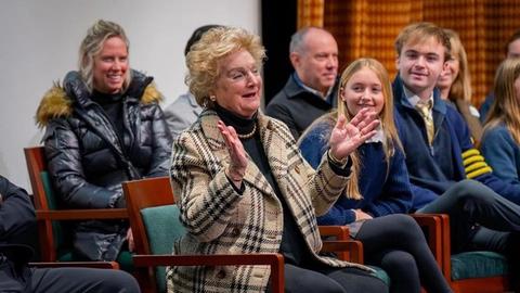  Giáo viên Mỹ lập kỷ lục Guinness với 67 năm đứng lớp