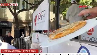  Argentina ăn mừng ngày Pizza Quốc tế 9/2