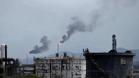 Mỹ tiếp tục nới lỏng hạn chế đối với ngành dầu mỏ Venezuela