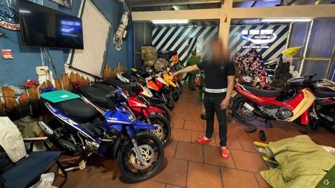 Triệt phá đường dây nhập lậu xe mô tô phân khối lớn   