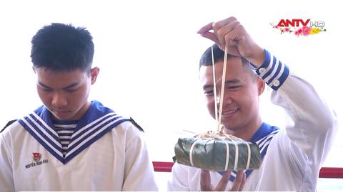 Nồi bánh chưng xanh giữa biển trời Tổ quốc 