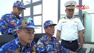 Đôi mắt canh biển ngày Xuân