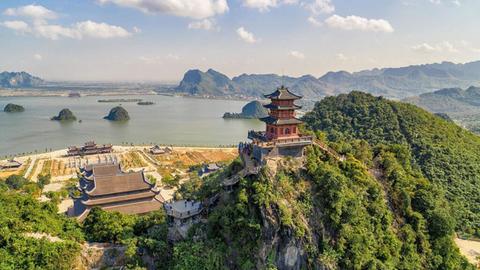 Ninh Bình: Công an phường Tam Chúc chủ động “khép kín” địa bàn du lịch dịp cao điểm Tết