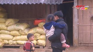 Bản làng bình yên - tôn giáo sinh hoạt đúng pháp luật   