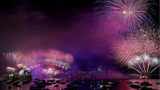 Mãn nhãn màn bắn pháo hoa mừng năm mới tại Hong Kong