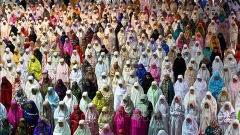 Cộng đồng Hồi giáo bắt đầu bước vào tháng lễ Ramadan