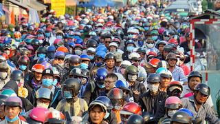 Người dân trở lại TP.HCM sau kỳ nghỉ Tết