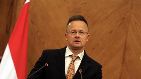 Hungary ra tối hậu thư cho EU và Ukraine