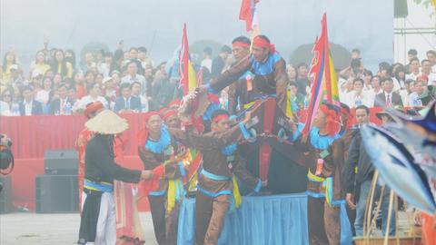 Rộn ràng lễ hội cầu ngư lâu đời nhất xứ Huế