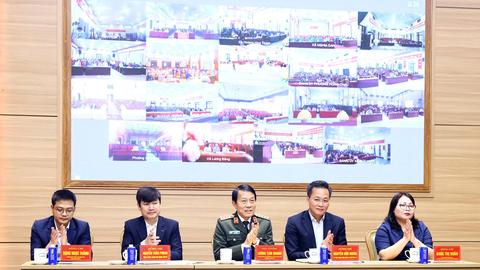 Bộ trưởng Lương Tam Quang tiếp xúc cử tri tại Đơn vị bầu cử số 3, tỉnh Hưng Yên