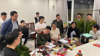 Ổ nhóm người nước ngoài giả danh cảnh sát Nhật Bản lừa 11 tỷ đồng