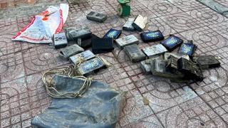 Phát hiện 24 bánh nghi ma túy trôi dạt vào bờ biển Kê Gà