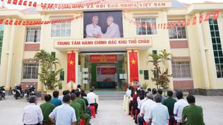 Cử tri đặc khu Thổ Châu phấn khởi đi bầu cử sớm