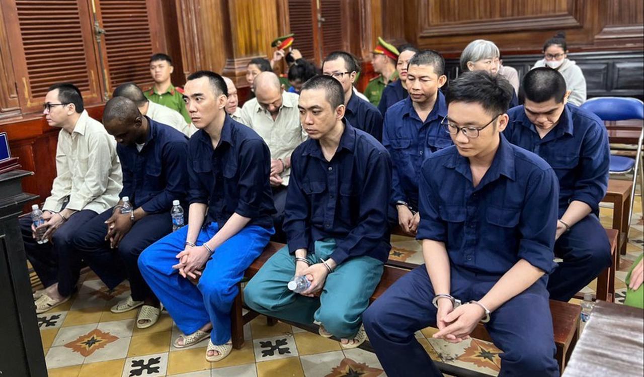 Tuyên án nhóm rửa tiền, vận chuyển trái phép hàng nghìn tỷ đồng 