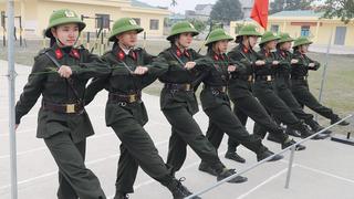 Tân binh Cảnh sát cơ động bước vào khóa huấn luyện