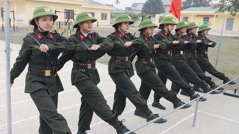 Tân binh Cảnh sát cơ động bước vào khóa huấn luyện