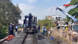   Vụ va chạm vào cầu Ghềnh gây thiệt hại nghiêm trọng