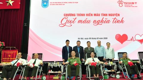 Cục An ninh mạng và phòng chống tội phạm sử dụng công nghệ cao hiến máu tình nguyện 