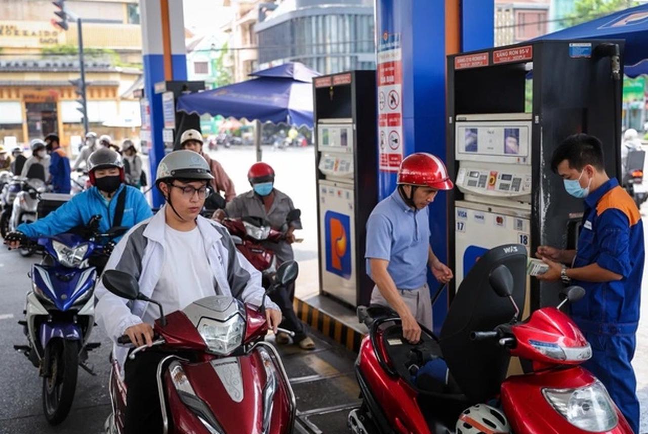 Giảm thuế nhập khẩu ưu đãi đối với xăng dầu về 0%