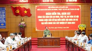 Thượng tướng Lê Tấn Tới kiểm tra công tác bảo đảm an ninh, an toàn cuộc bầu cử tại Tây Ninh