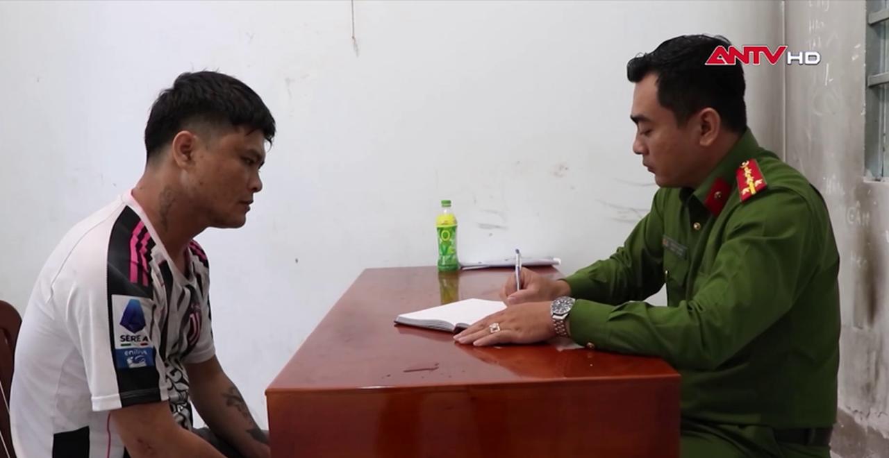 Kiểm tra nồng độ cồn phát hiện đối tượng tàng trữ ma túy và súng