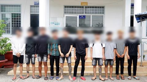 Tạm giữ hình sự 5 đối tượng liên quan vụ vô cớ chém người